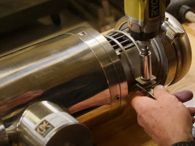 How to set the seal drive collar on a C114 series pump